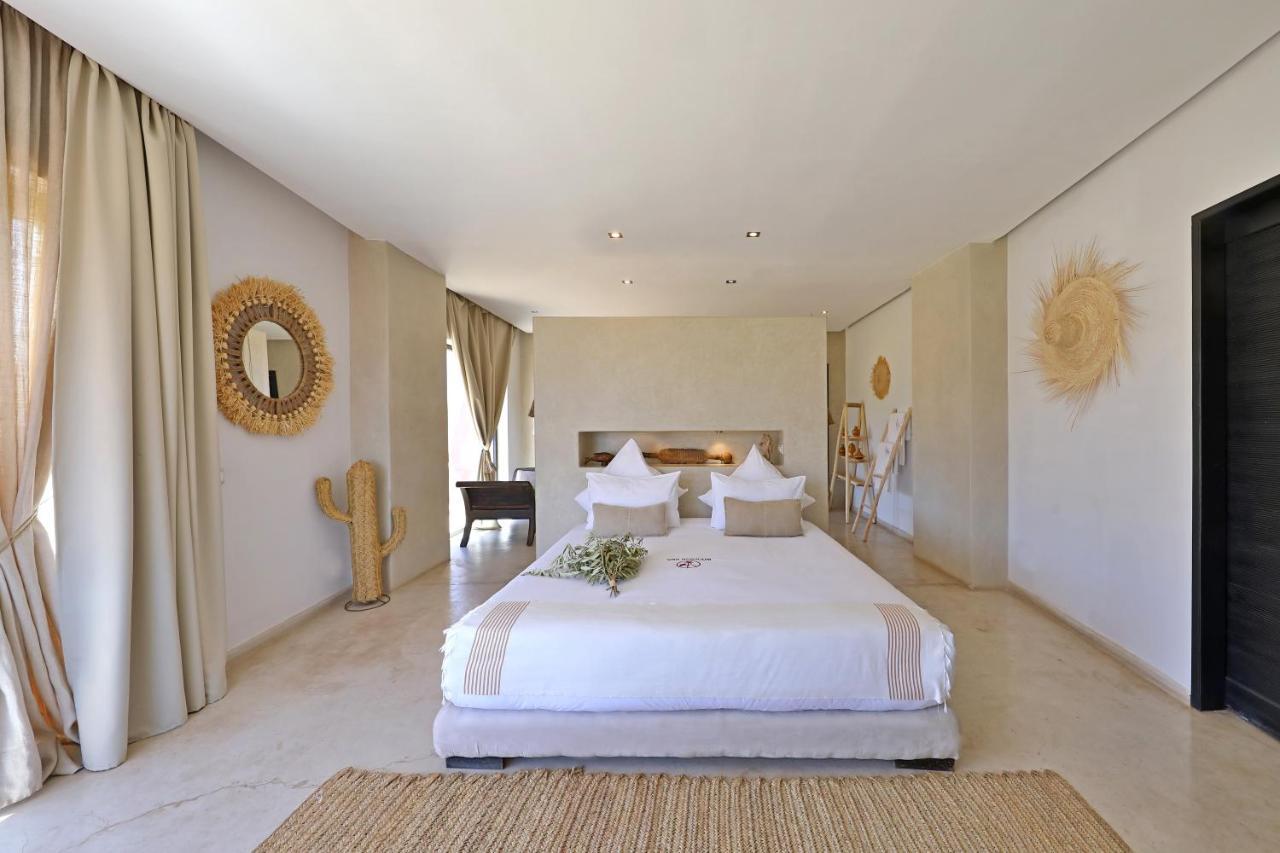 Hotel Dar Noujoum Ait Bou Zguia Zewnętrze zdjęcie