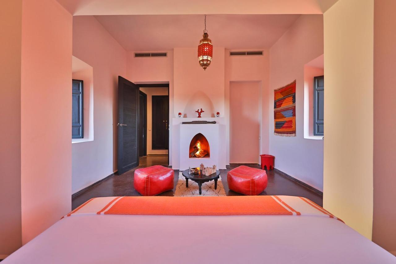 Hotel Dar Noujoum Ait Bou Zguia Zewnętrze zdjęcie